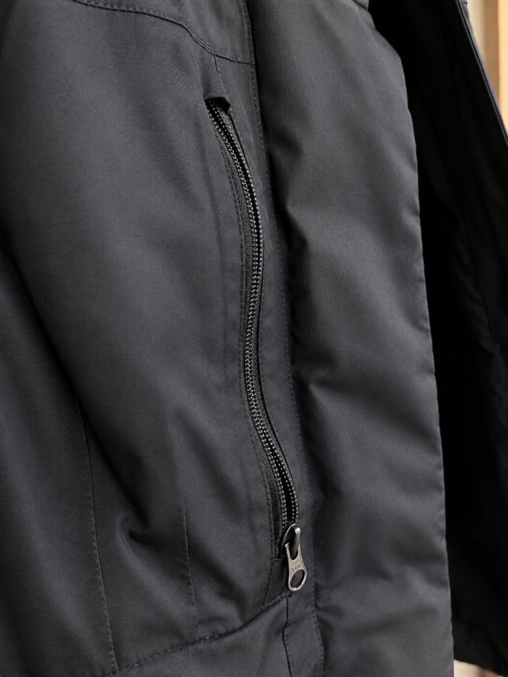 The North Face Womens Black 550 Down Mid Length DryVent Winter Parka Coat XS F19 - Picture 3 of 10